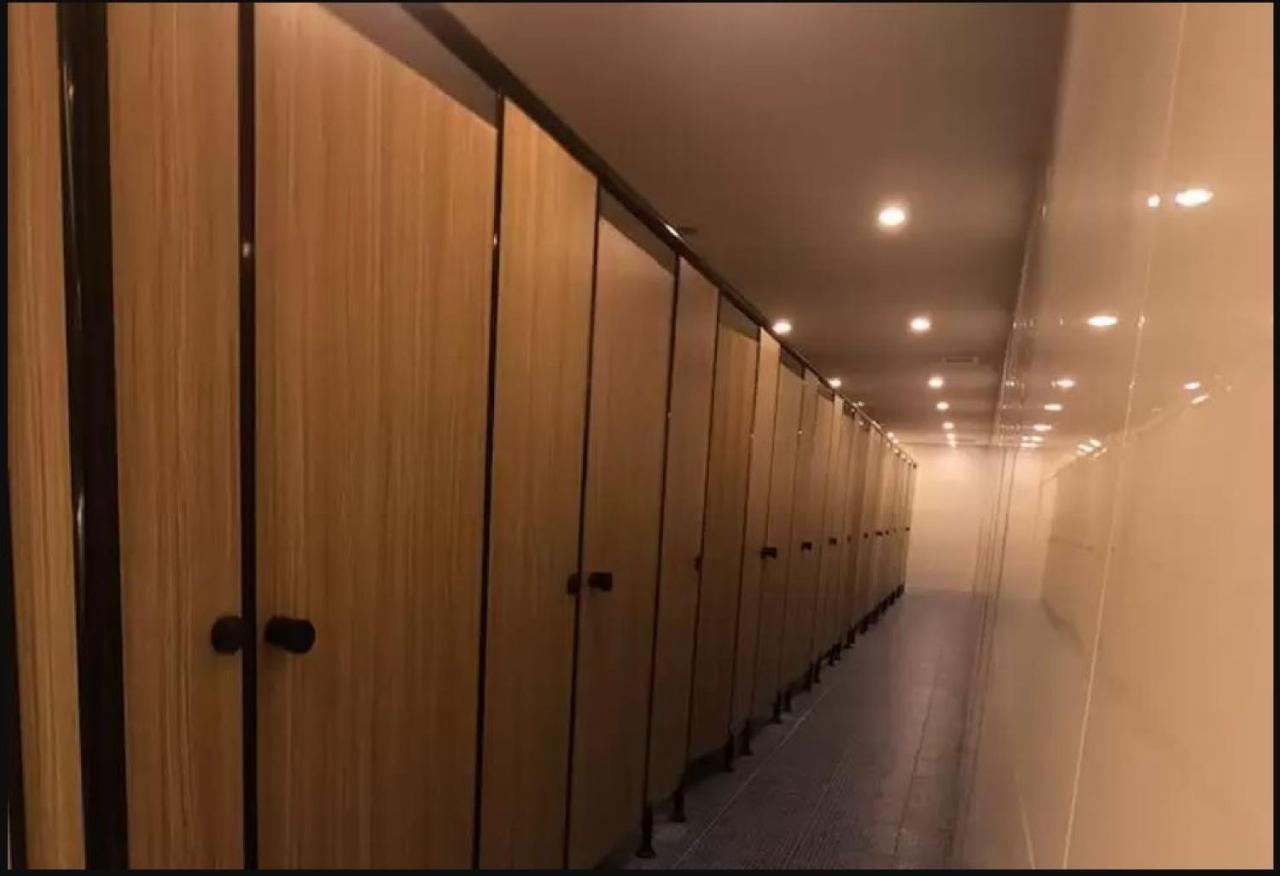 Oyo 627 88 Airport Lounge Hotel