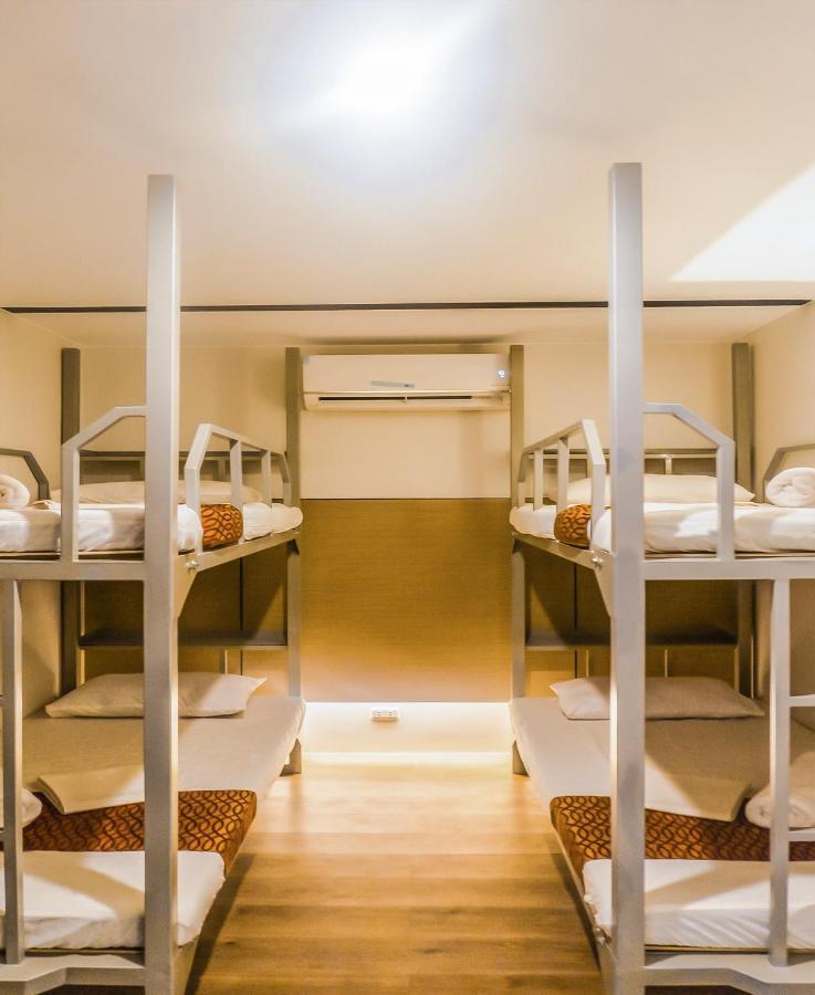 Hotel Oyo 627 88 Airport Lounge